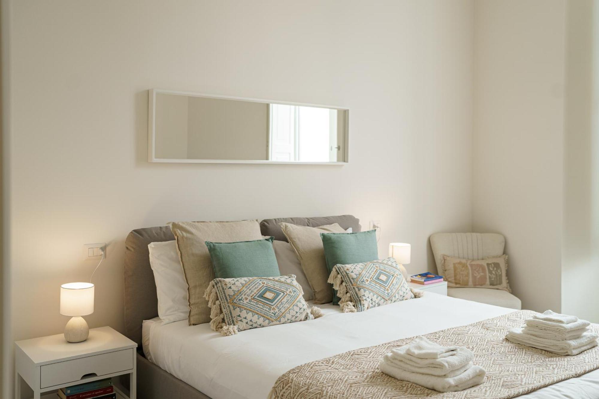 Habibi Apartments Syracuse Buitenkant foto